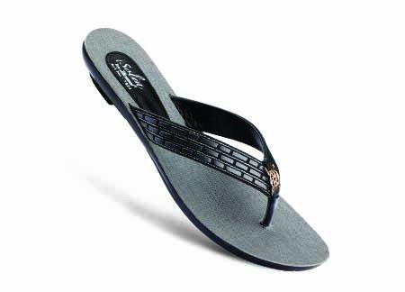 Paragon Women's Black Slippers (7923) - NEIGHBOUR JOY