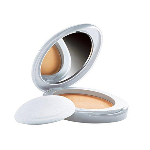 Lakme Perfect Radiance Intense Whitening Compact, Golden Medium, 8g